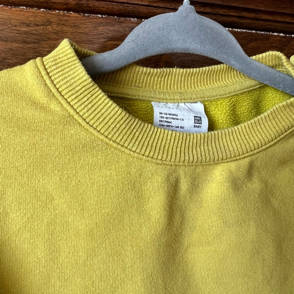 UNIQLO baby | Chartreuse Crewneck Sweatshirt (12-18 months)